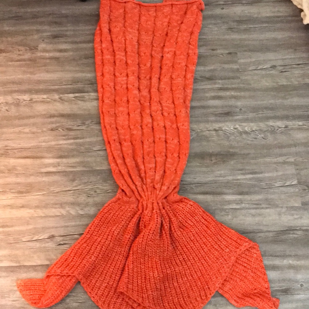 MERMAID TAIL Blanket